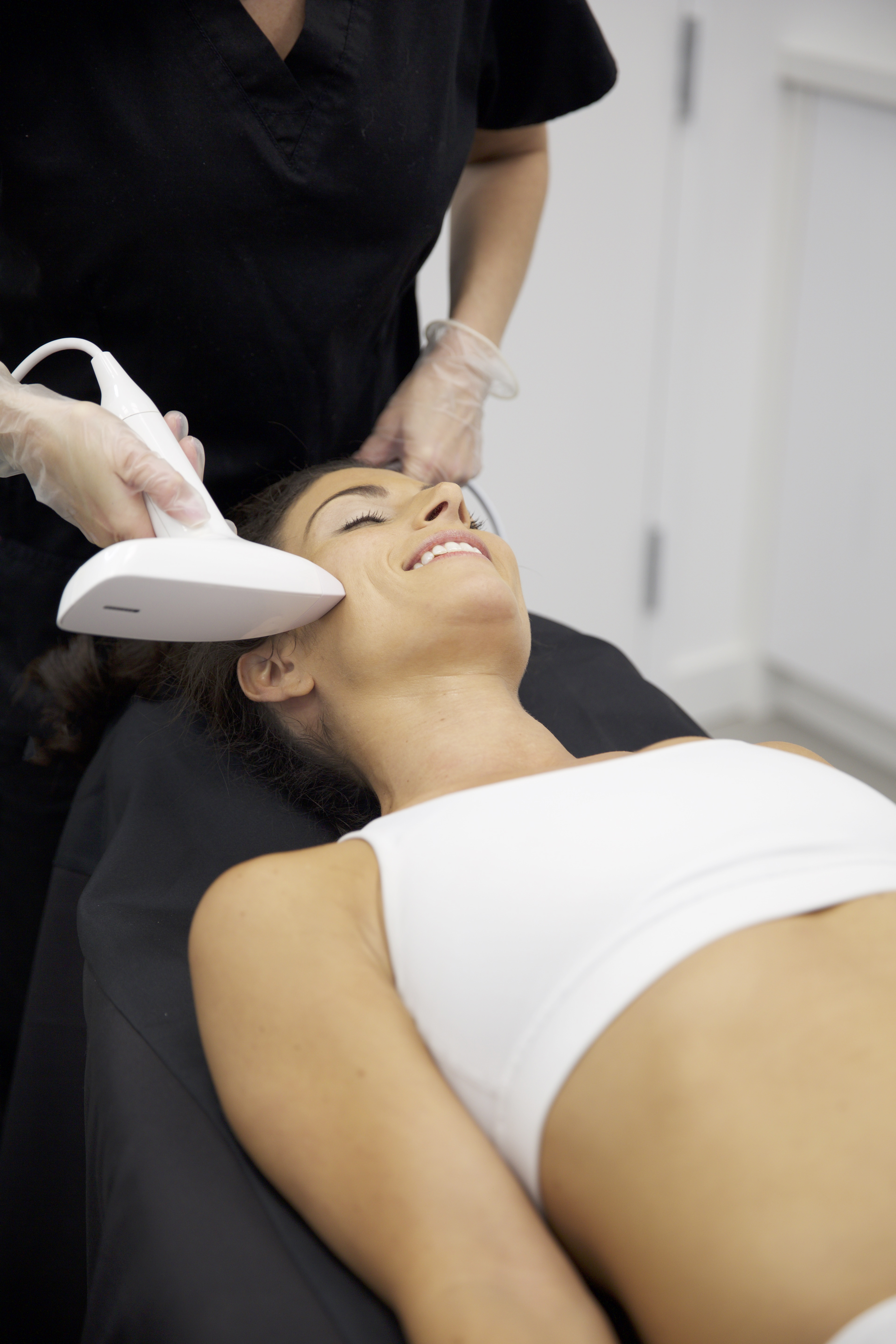 Woman enjoying Venus Viva skin rejuvenation treatment
